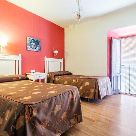 Hostal El Caballo Blanco Osuna Exteriör bild