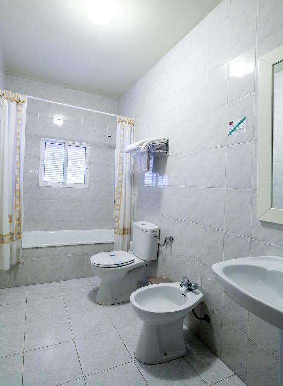 Hostal El Caballo Blanco Osuna Rum bild