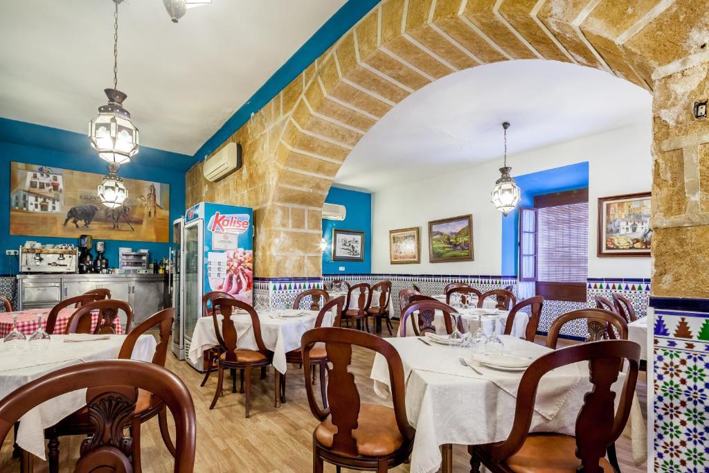 Hostal El Caballo Blanco Osuna Exteriör bild
