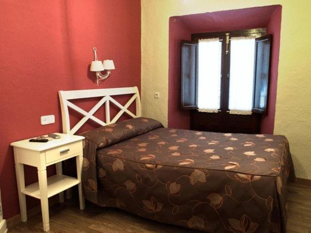 Hostal El Caballo Blanco Osuna Exteriör bild
